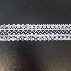 Lace, Vintage Edging 1 1/8" White 3.5 yds Ruffled 3 yds flat